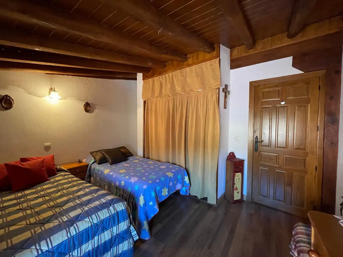 Habitación de Finca rústica en venta en Montejo de Tiermes con Parquet, Terraza y Horno