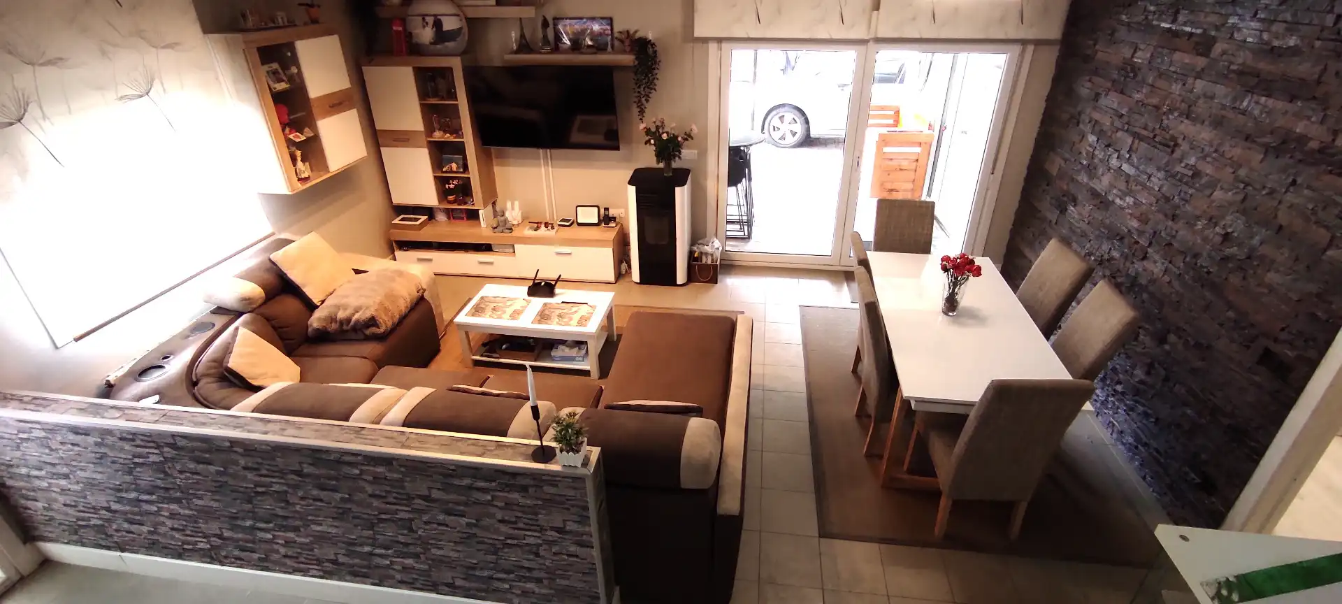 Sala d'estar de Casa adosada en venda en Castro-Urdiales amb Calefacció, Jardí privat i Terrassa