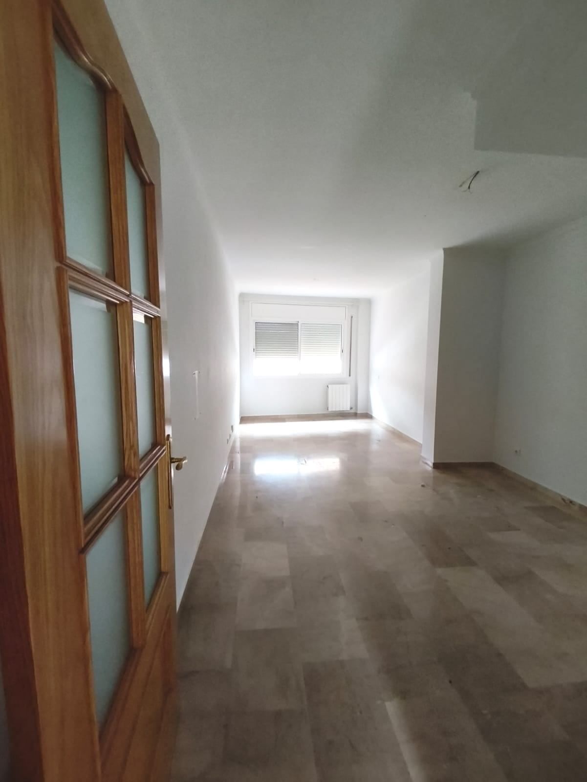 Planta baja to rent in Rubí  with Heating, Storage room and Furnished