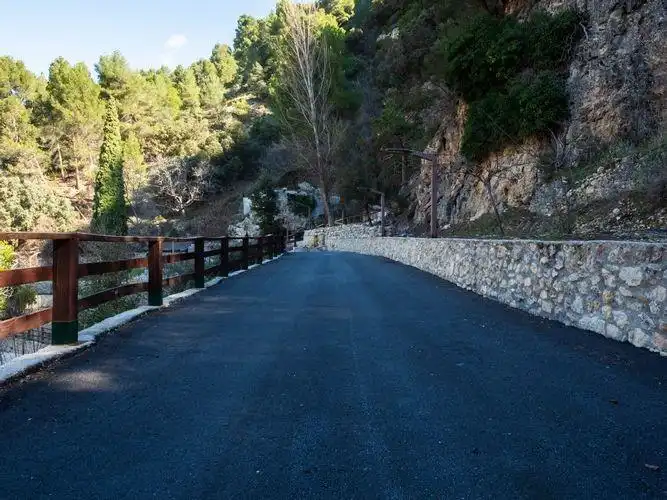 Vista exterior de Casa o chalet en venta en Castril con Calefacción, Jardín privado y Parquet