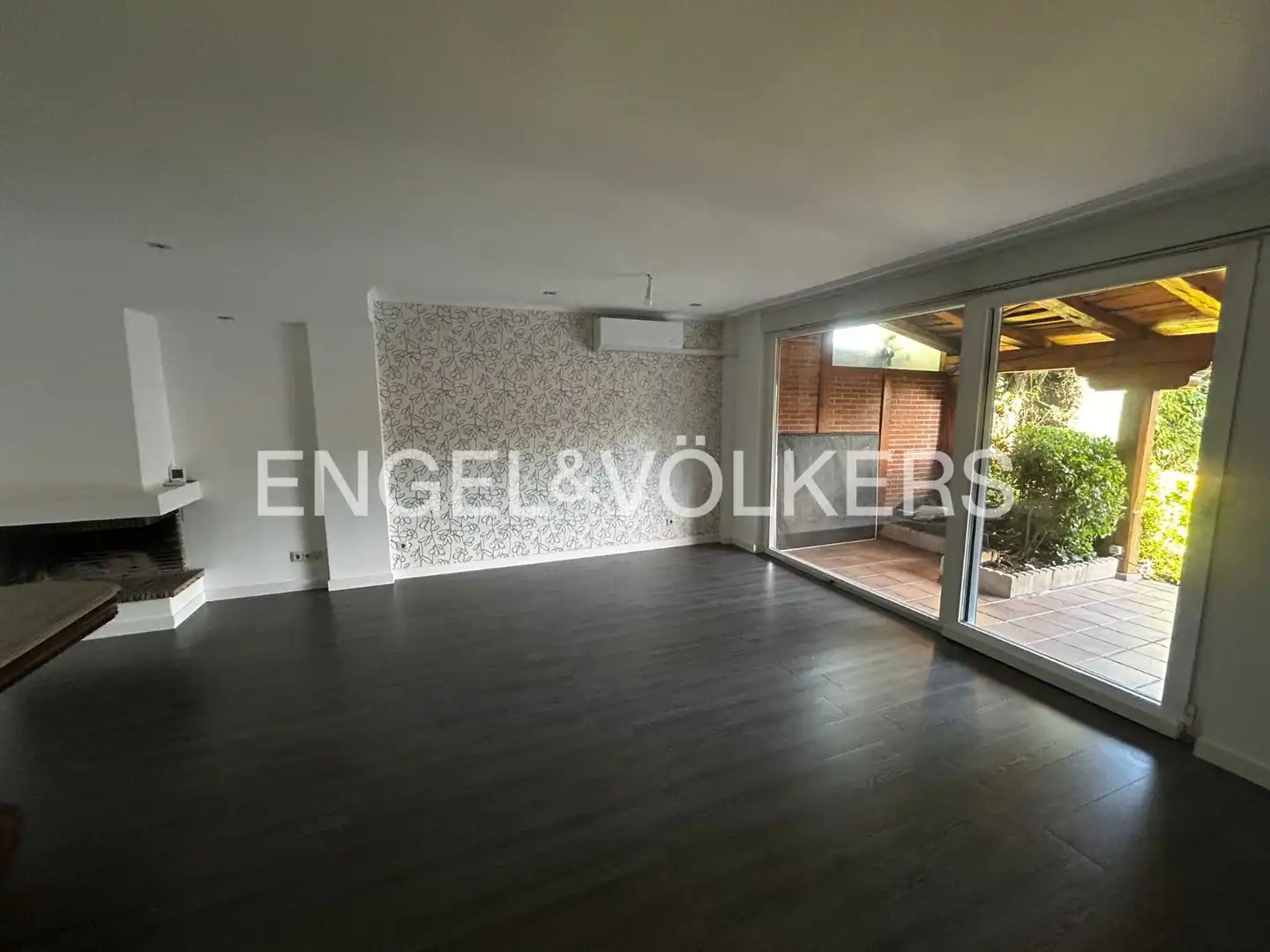 Sala de estar de Casa o chalet de alquiler en Las Rozas de Madrid con Aire acondicionado, Calefacción y Terraza
