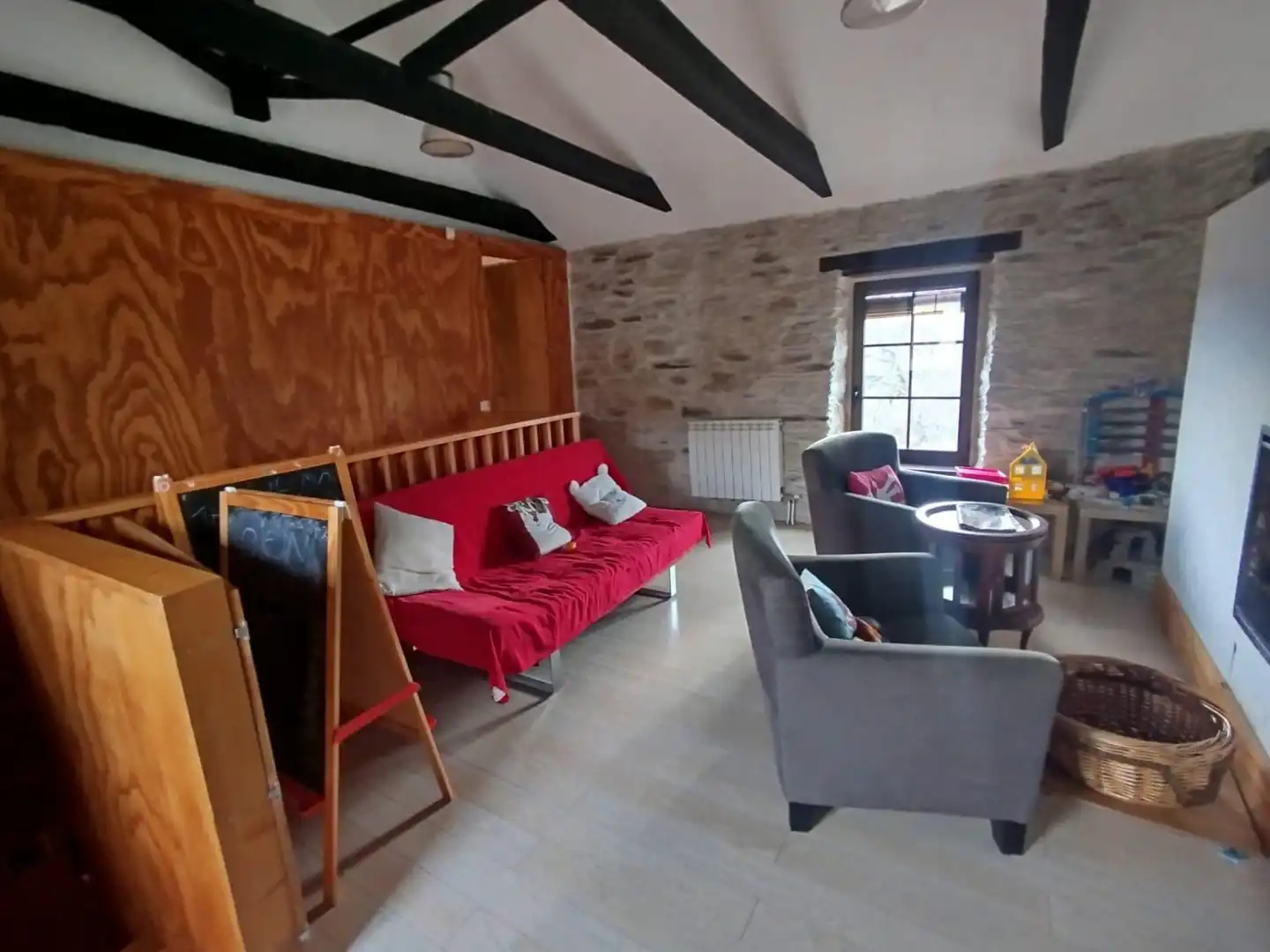 Living room of Houses for sale in Santa María de Ordás  with Heating, Private garden and Parquet flooring