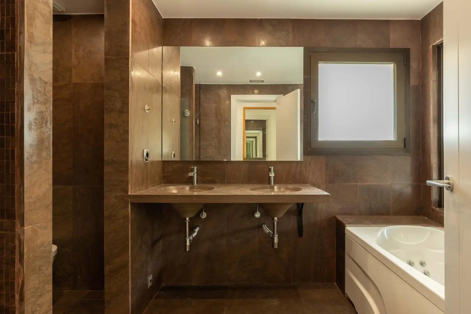 Bathroom of Houses for sale in Sitges  with Air Conditioner, Heating and Parquet flooring