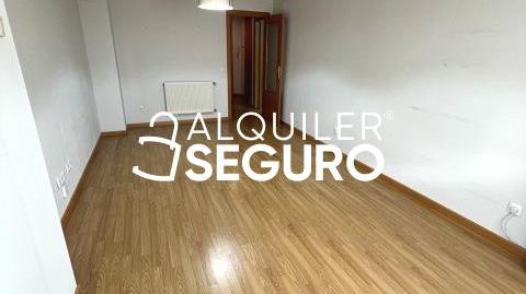 Photo 5 of Flat to rent in De Los Planetas, Parla Este, Parla