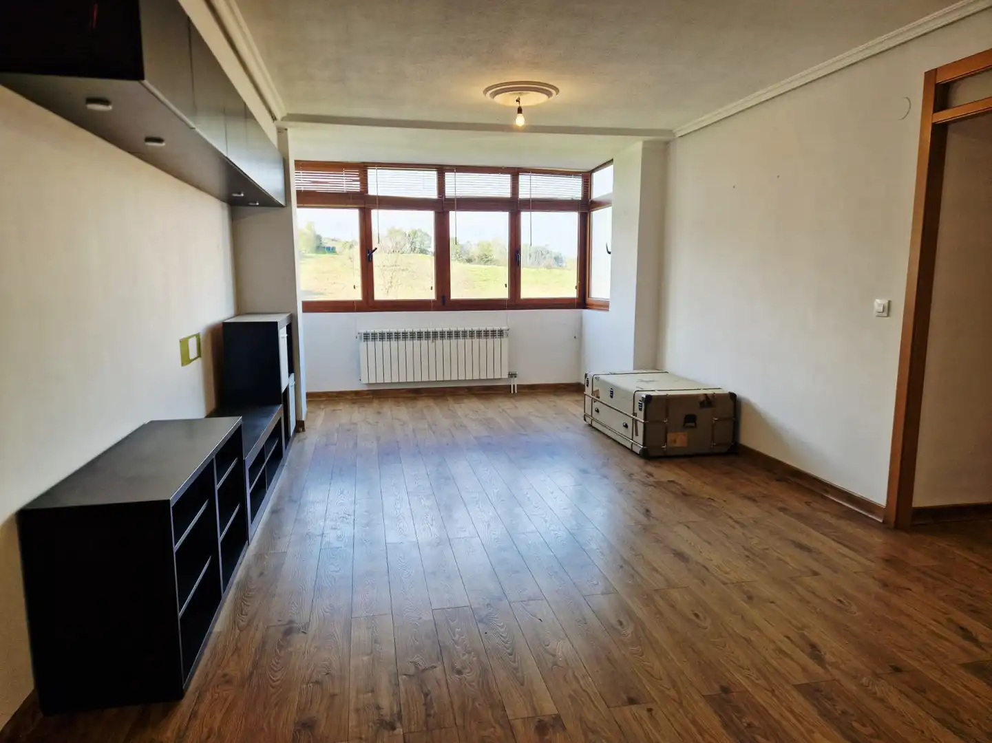 Sala de estar de Piso en venta en Avilés con Calefacción