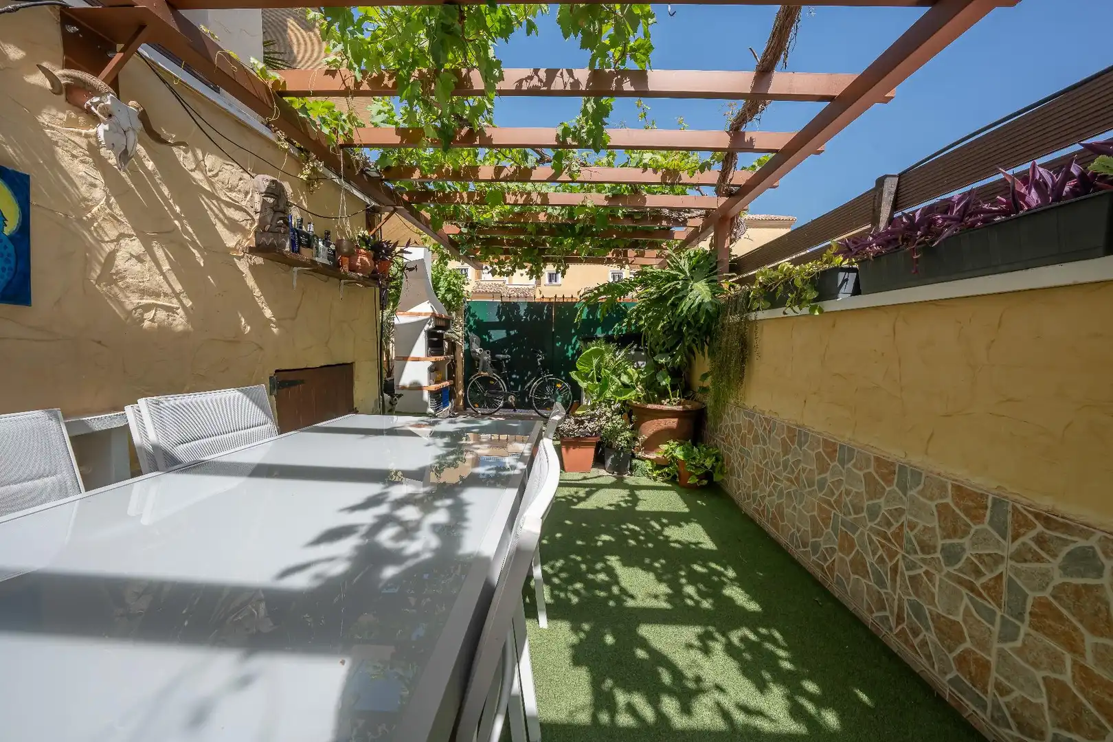 Terrassa de Casa adosada en venda en Torrevieja amb Piscina comunitària