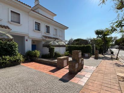 Casa adosada en venda a Urbanizacion Avda. Cristóbal Colón, El Portil