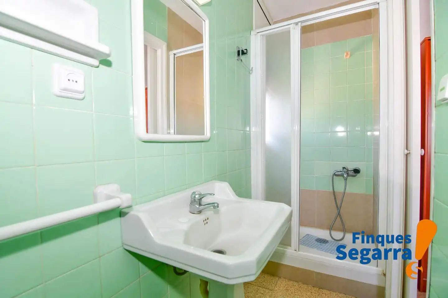 Badezimmer von Wohnung zum Verkauf in El Vendrell mit Terrasse