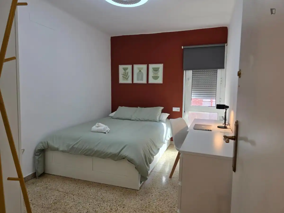 Bedroom of Apartments for share in Concòrdia - Can Rull