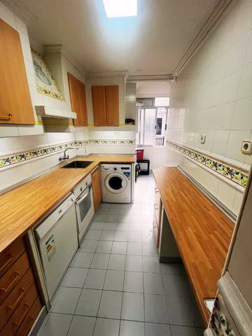 Piso en Venta en Reyes