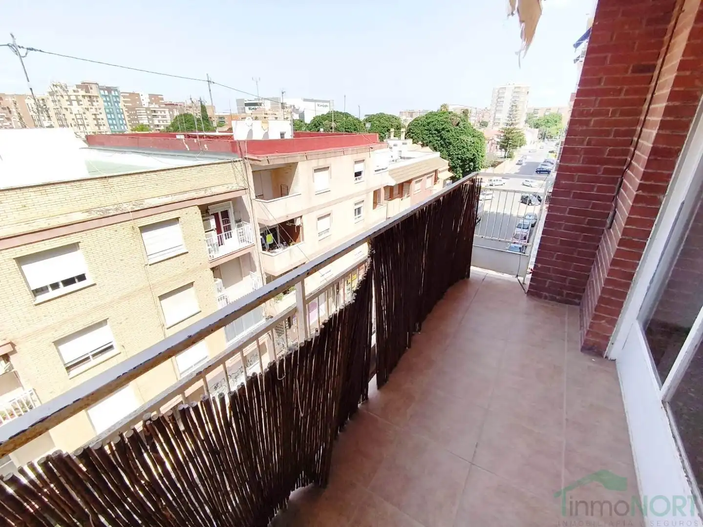Vista exterior de Pis en venda en Cartagena amb Balcó