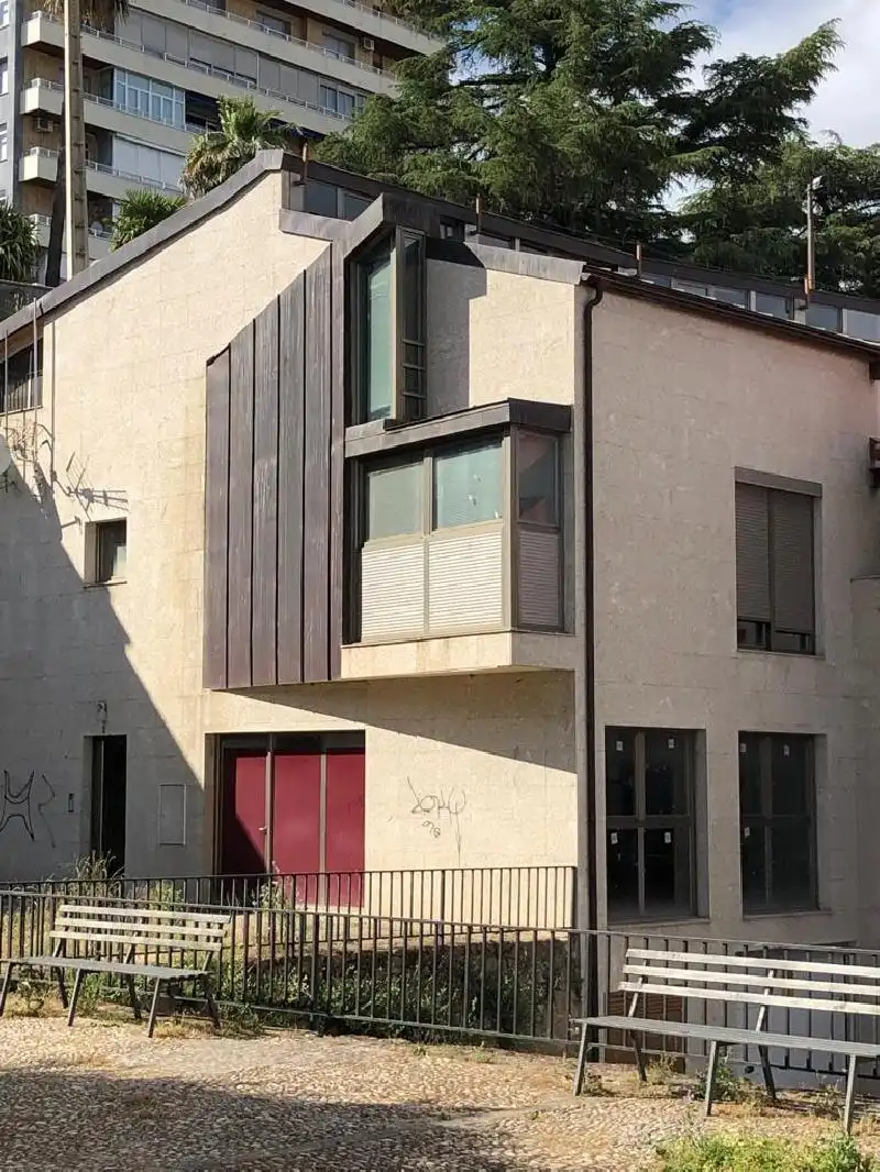 Vista exterior de Piso de alquiler en Plasencia con Aire acondicionado, Calefacción y Jardín privado