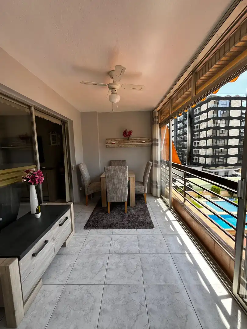 Terrassa de Apartament en venda en Benidorm amb Aire condicionat, Calefacció i Moblat