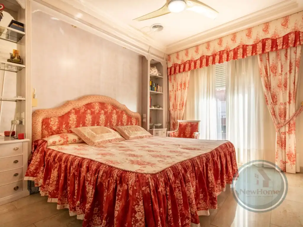 Casa adosada en venta en Crevillent
