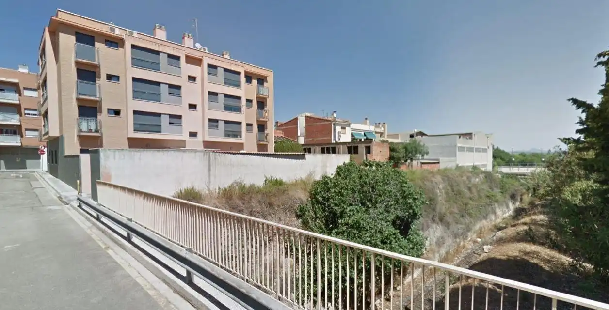 Parcheggio in vendita a SERRA DOR