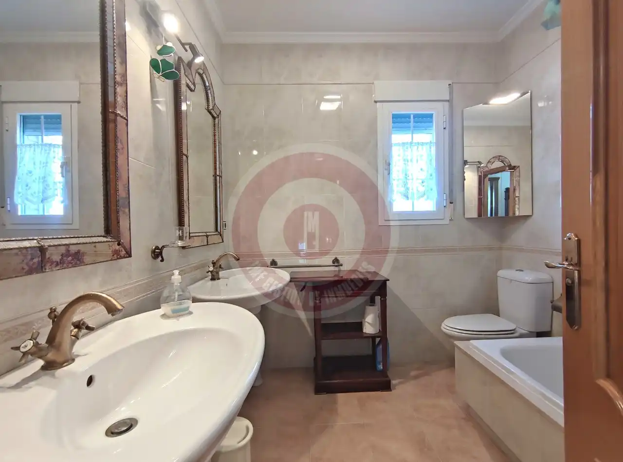 Baño de Casa o chalet en venta en Vélez-Málaga con Aire acondicionado, Jardín privado y Terraza