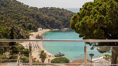 Villa moderna con espectaculares vistas al mar!