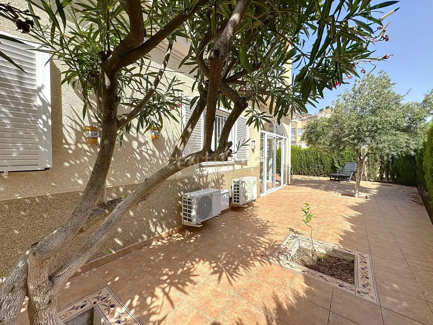 Jardín de Casa adosada en venta en Orihuela con Aire acondicionado, Jardín privado y Trastero