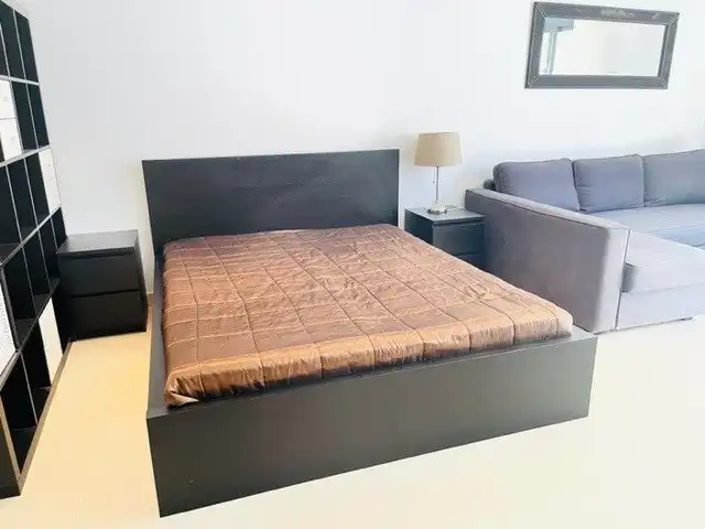 Dormitori de Oficina en venda en Sitges amb Aire condicionat i Moblat