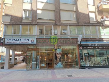 Büro mit Aufzug zum Verkauf in Calle Burgo Nuevo
