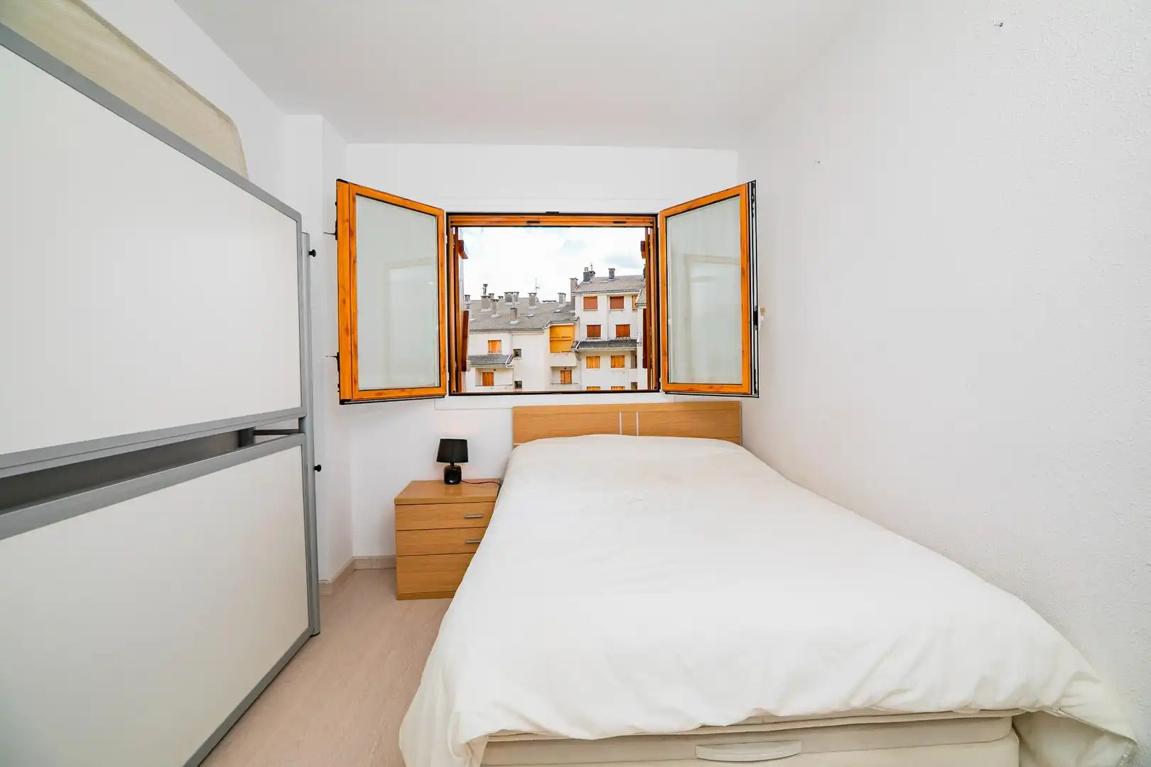 Bedroom of Flat for sale in Villanúa  with Heating, Parquet flooring and Storage room