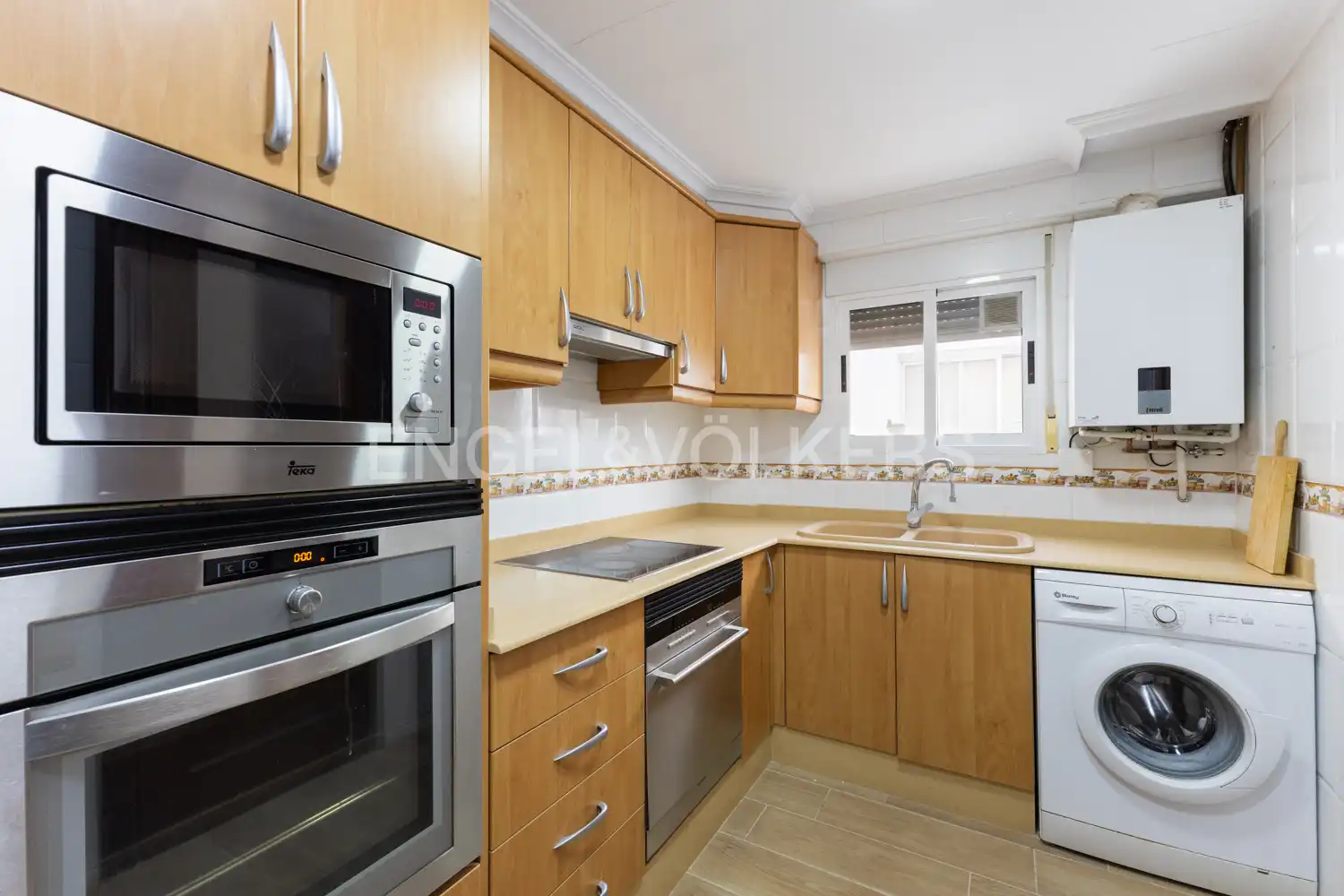 Cocina de Piso de alquiler en Sagunto / Sagunt con Aire acondicionado, Calefacción y Parquet