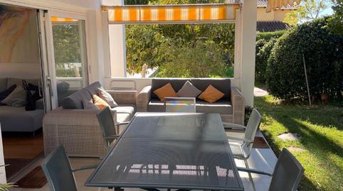 Foto 3 de Planta baixa de lloguer a Avenida Pernet, 26, Nueva Atalaya, Estepona