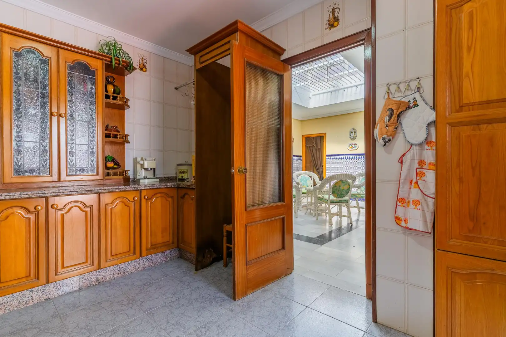 Kitchen of Detached homes for sale in Chiclana de la Frontera