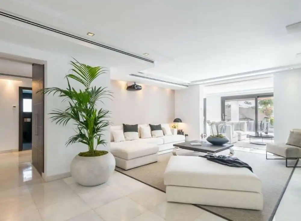 Living room of Houses for rent in Marbella  with Air Conditioner, Private garden and Terrace