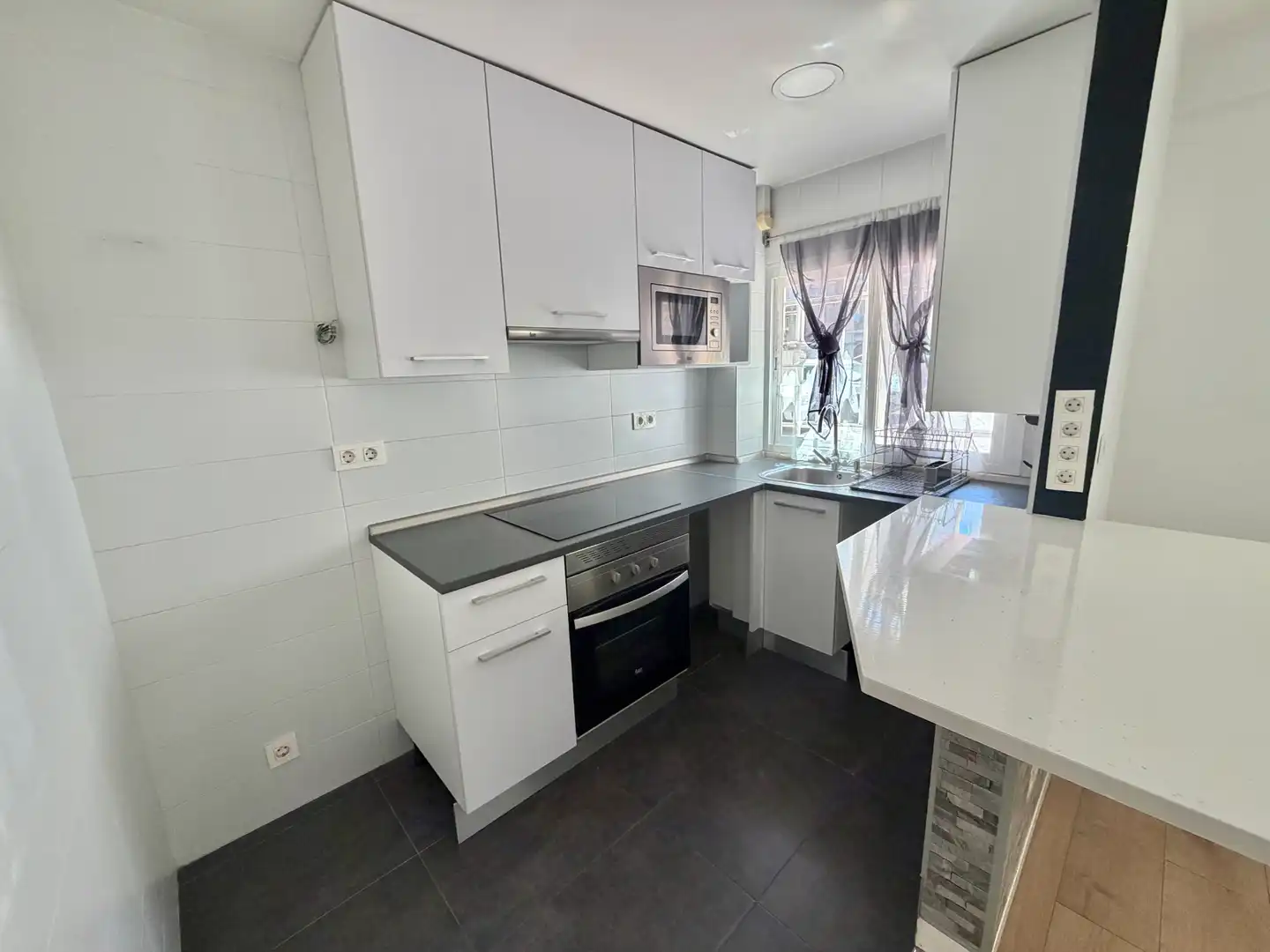 Piso con ascensor en venta en Calle de Salas Barbadillo, imagen 5