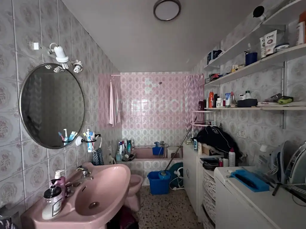 Badezimmer von Wohnung zum Verkauf in Lugo