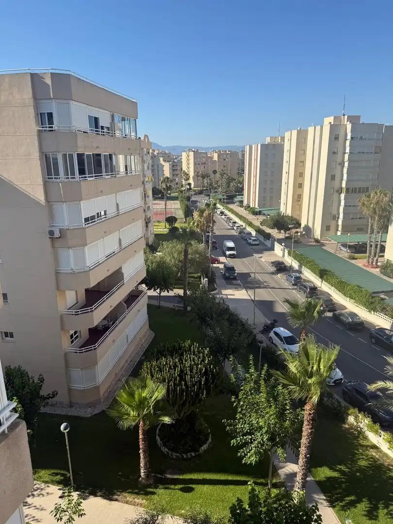 Exterior view of Flat for rent in Alicante / Alacant