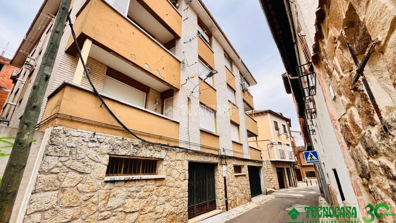 Exterior view of Flat for sale in Arenas de San Pedro