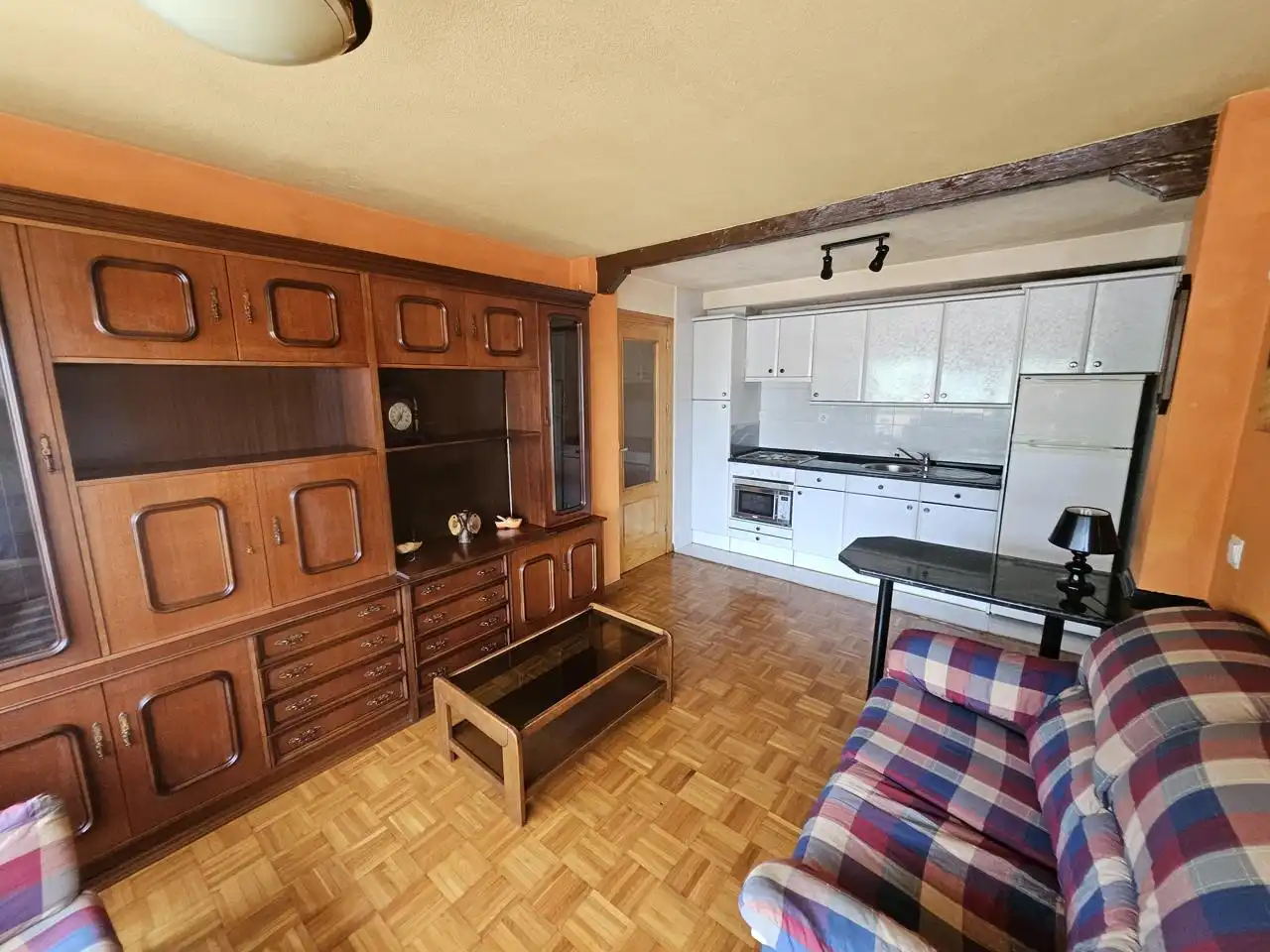Wohnzimmer von Wohnung zum Verkauf in Berriozar mit Heizung, Parkett und Abstellraum