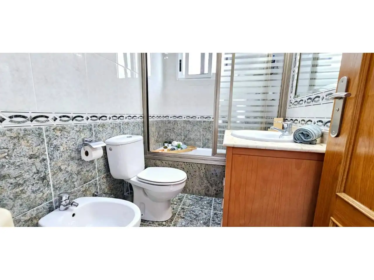 Bathroom of Detached homes for sale in Jumilla  with Air Conditioner, Heating and Terrace