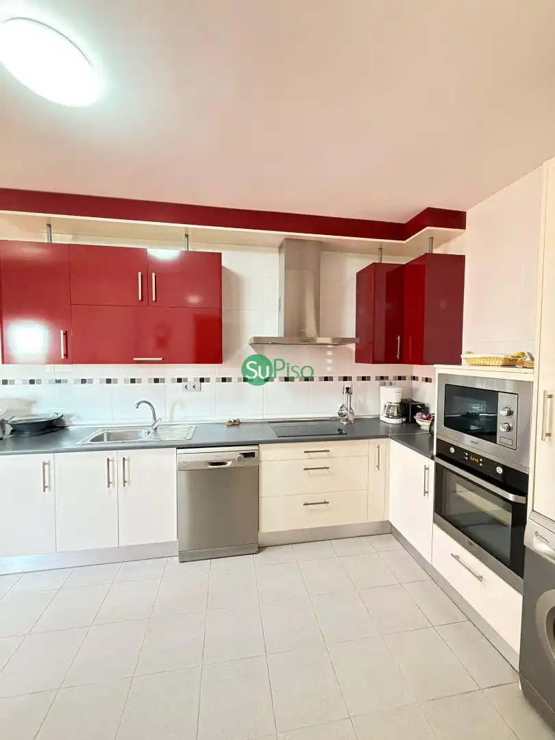Chalet con jardín en venta en Calle Portugal 2, imagen 8
