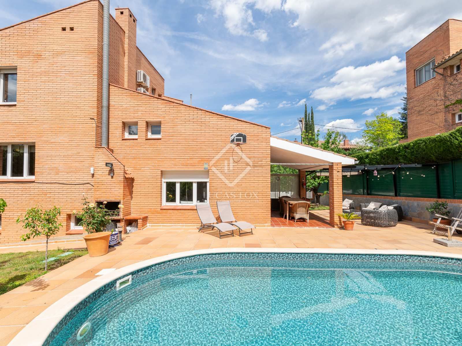 Garden of House or chalet for sale in Sant Cugat del Vallès  with Air Conditioner, Heating and Private garden