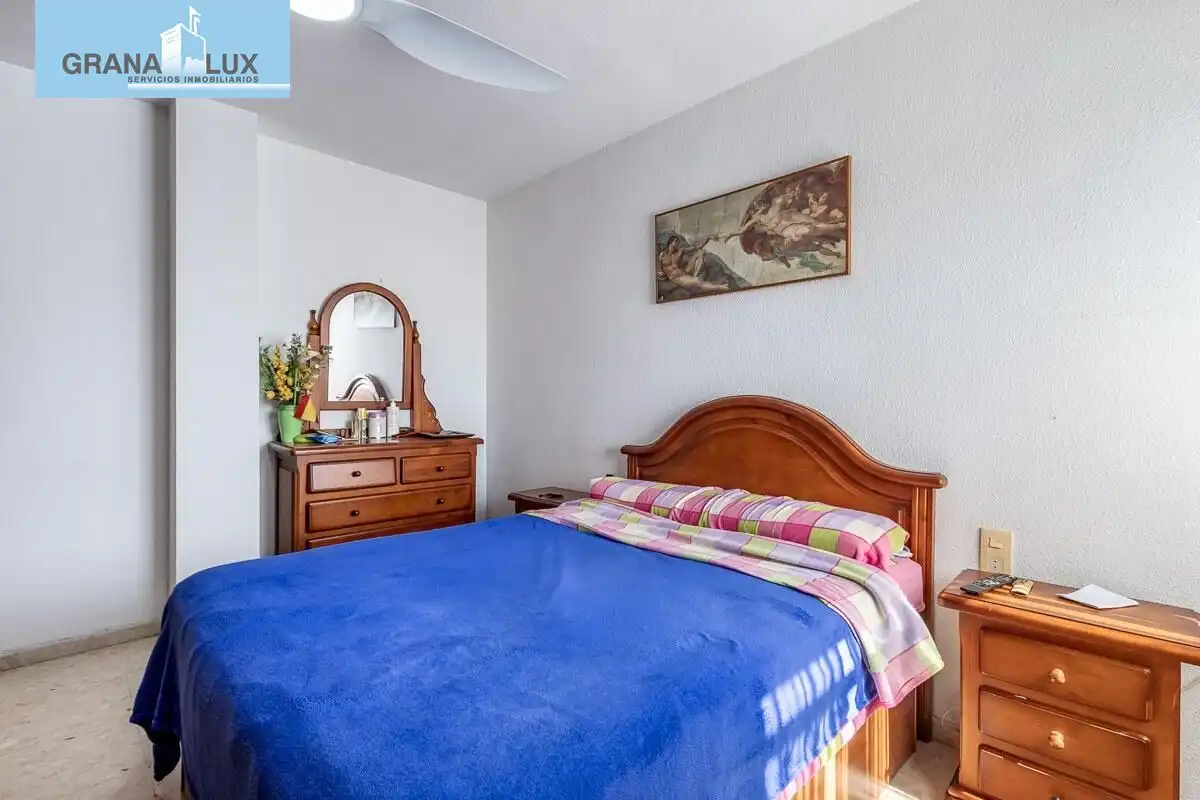 Flat with terrace for sale in Avenida de Juan Pablo II, imagen 9