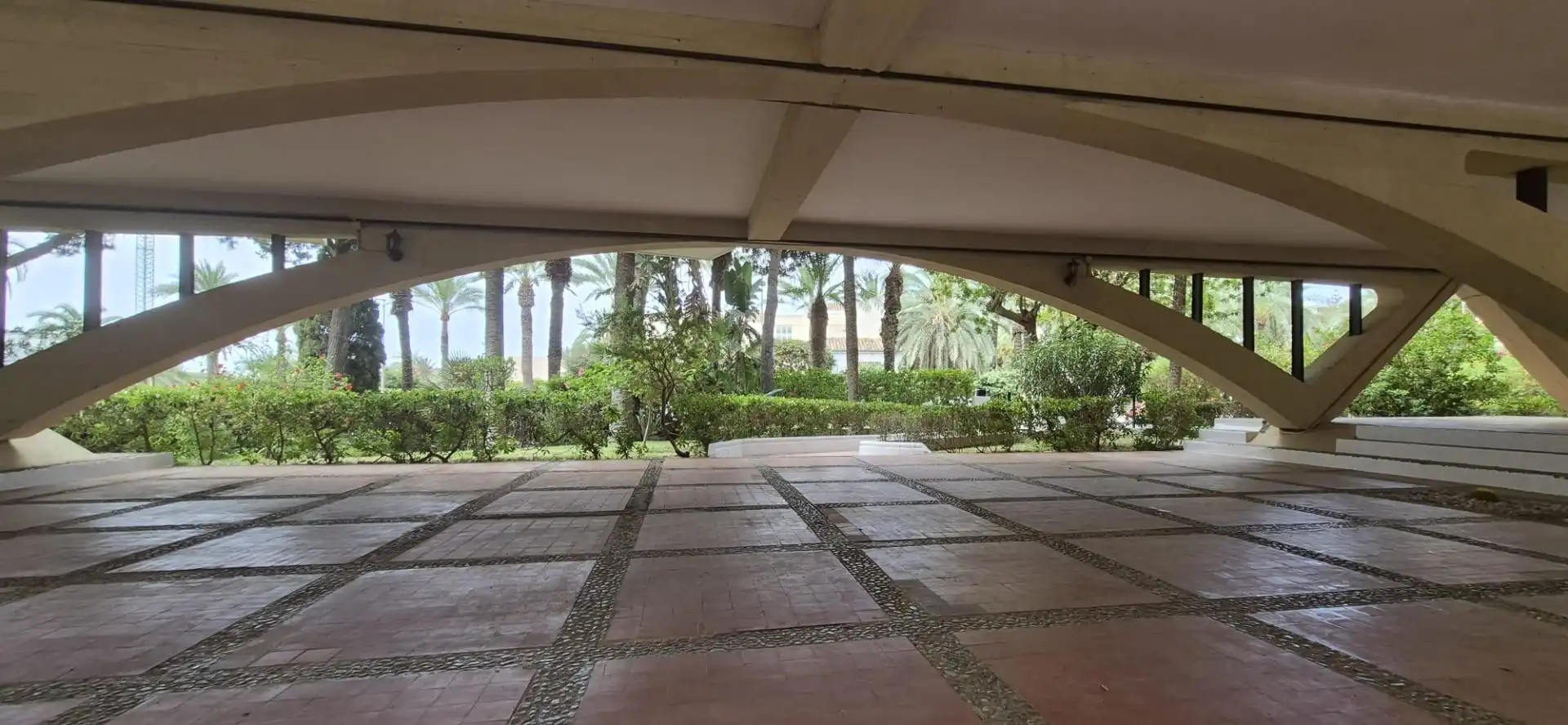 Piso en venta en Roquetas de Mar con Terraza y Amueblado
