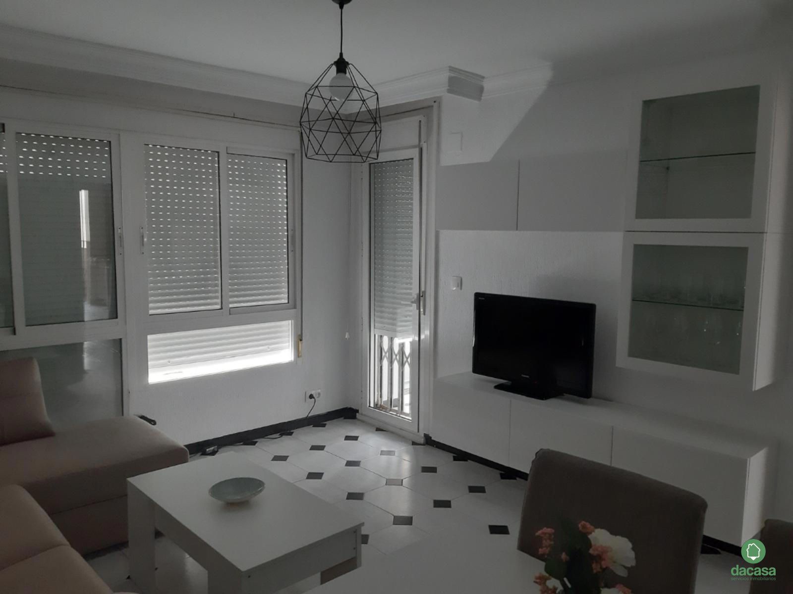 Sala d'estar de Pis de lloguer en  Huelva Capital amb Aire condicionat, Terrassa i Moblat