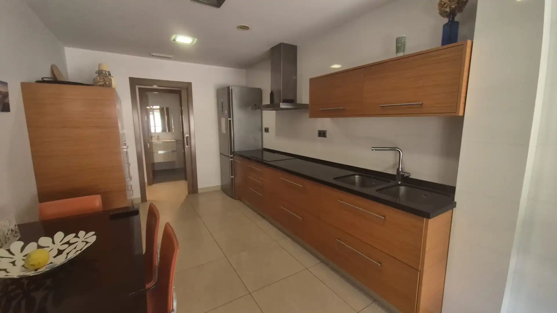 Cuina de Casa o xalet en venda en Murcia amb Jardí privat i Terrassa
