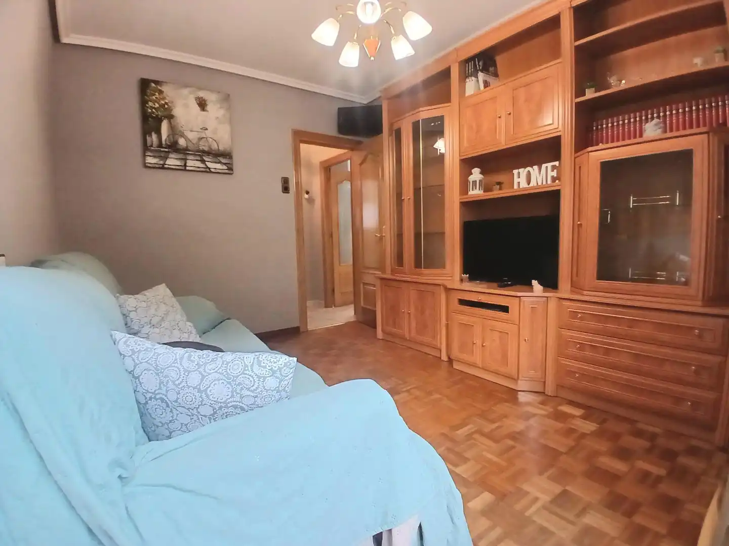 Living room of Flat for rent in San Martín del Rey Aurelio  with Heating, Storage room and Furnished