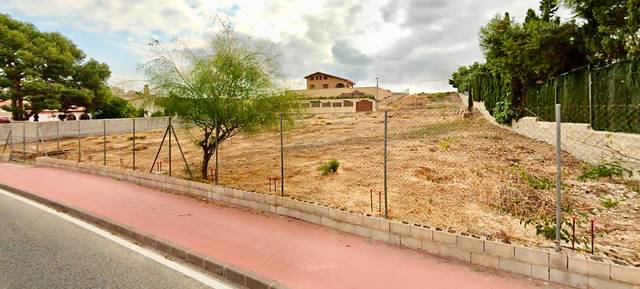 Terreno residencial en Venta en Calle Azahar en Santa Faz