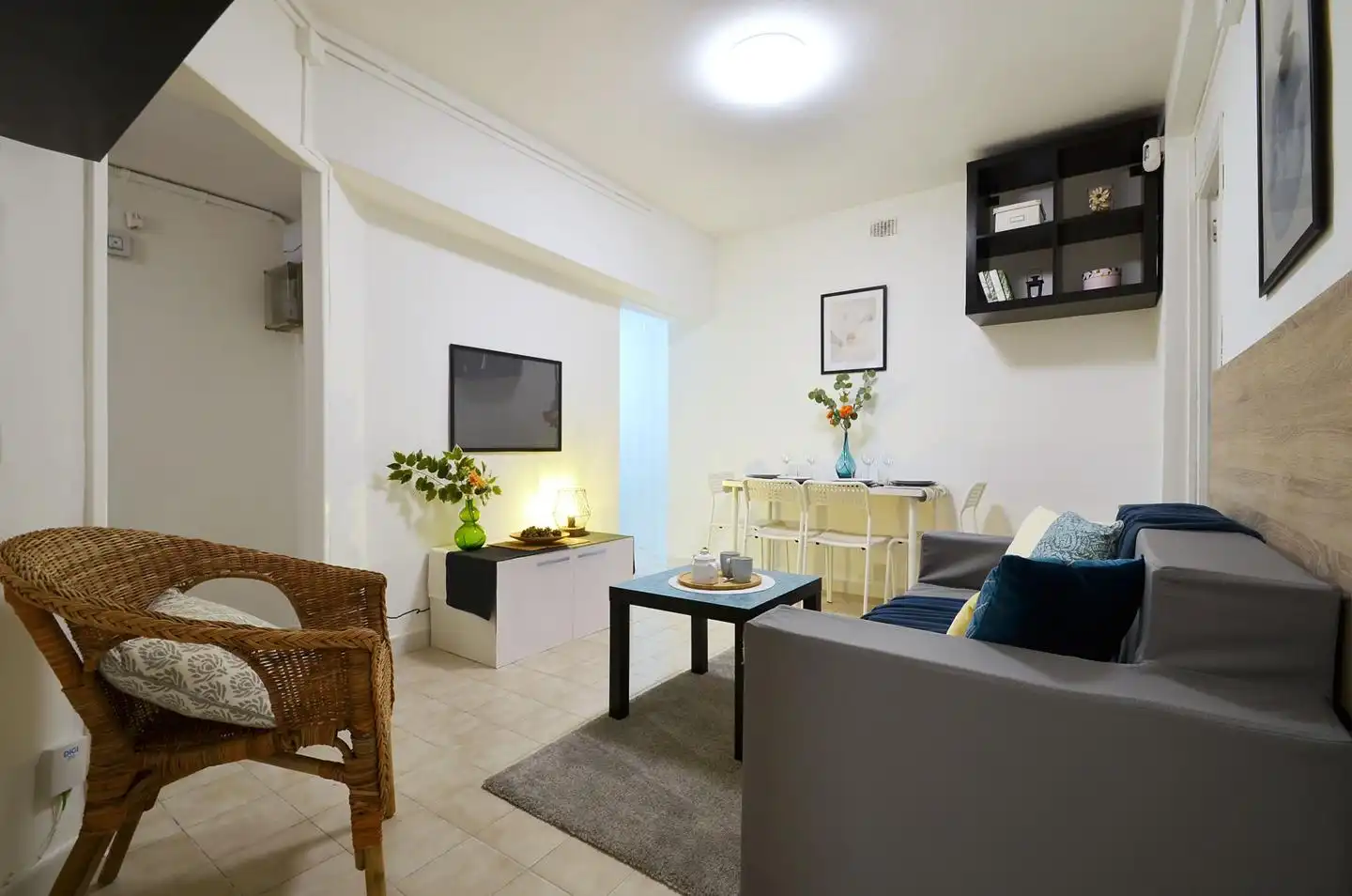 Living room of Ground floor for sale in Barcelona  with Alarm