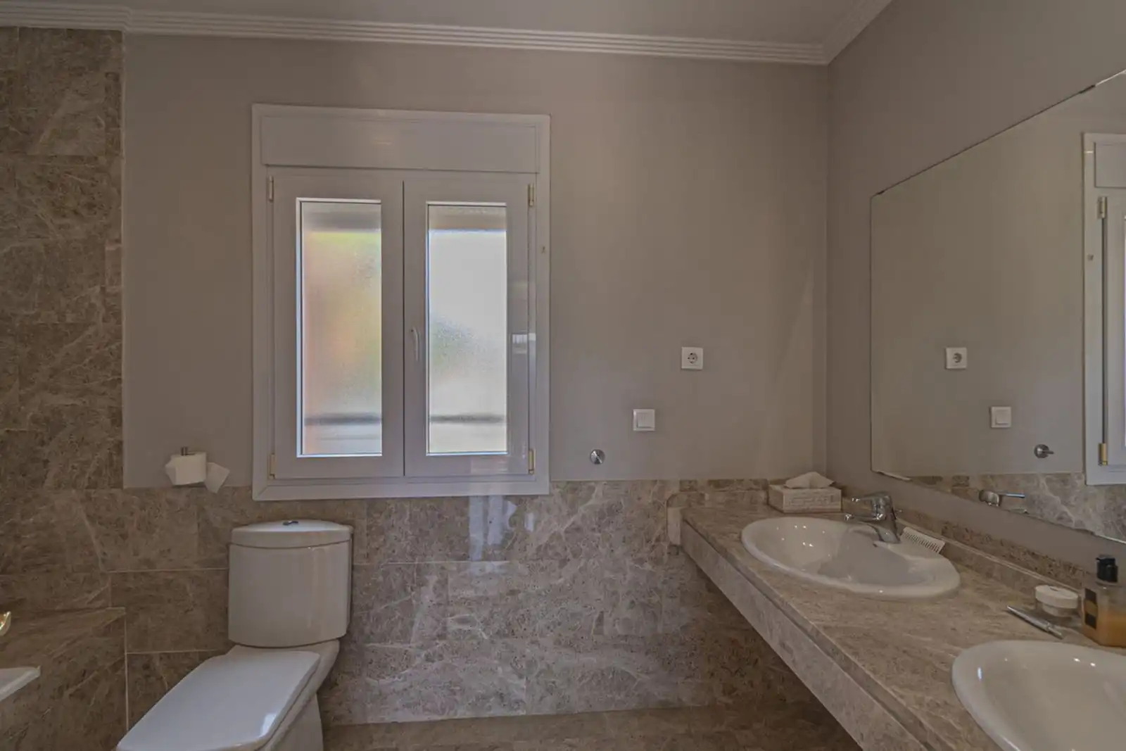 Chalet con piscina en venta en Calle Huerta Chica S/N, imagen 23