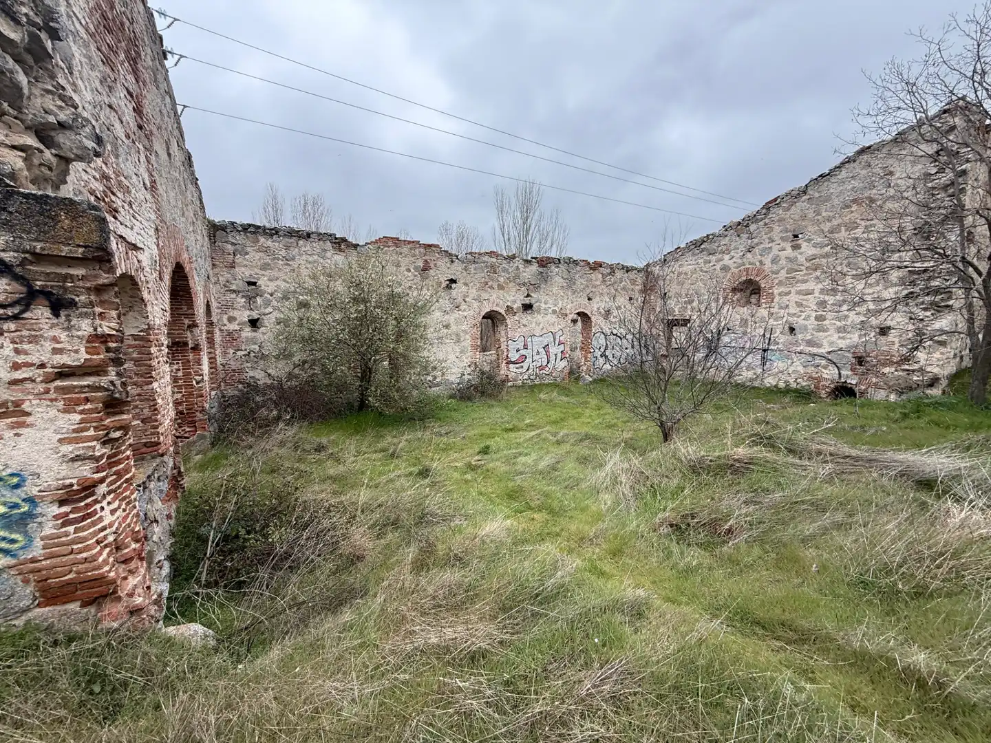 Vista exterior de Terreno industrial en venta en Ávila