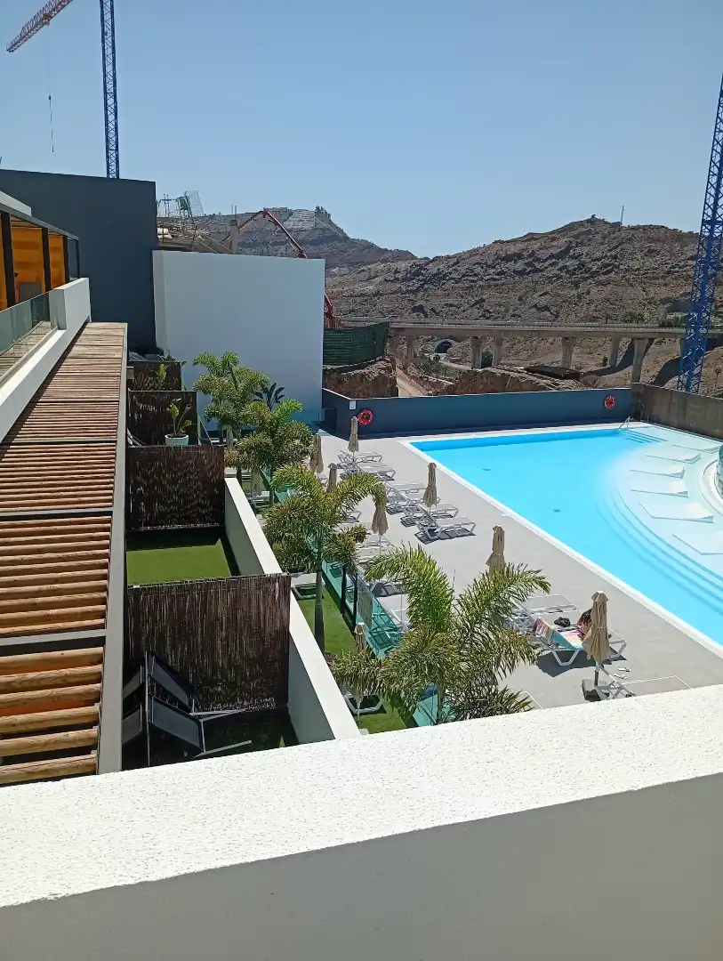 Piscina de Pis de lloguer en Mogán amb Aire condicionat, Traster i Moblat