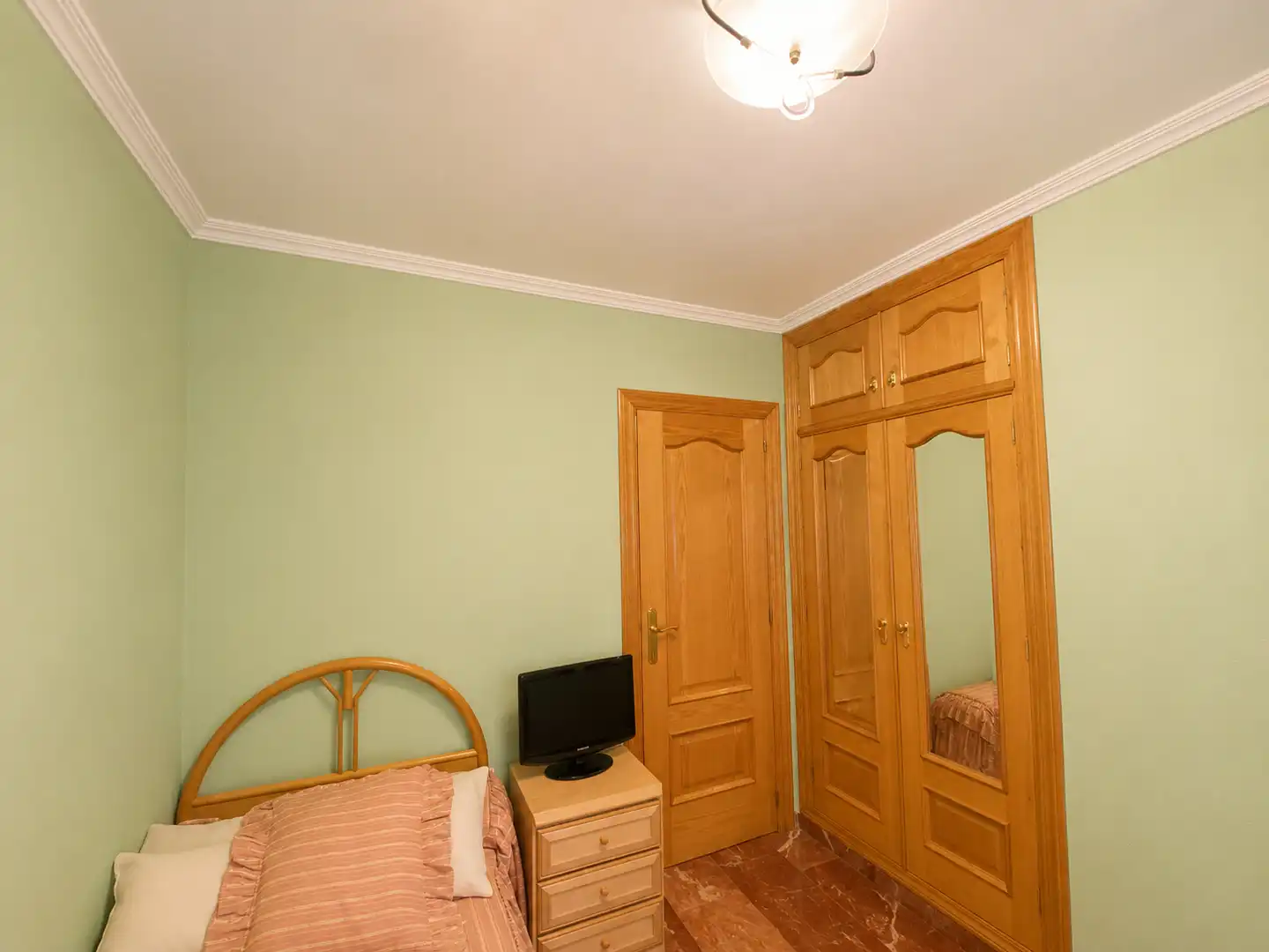 Habitación de Piso en venta en Agost con Terraza, Amueblado y Balcón
