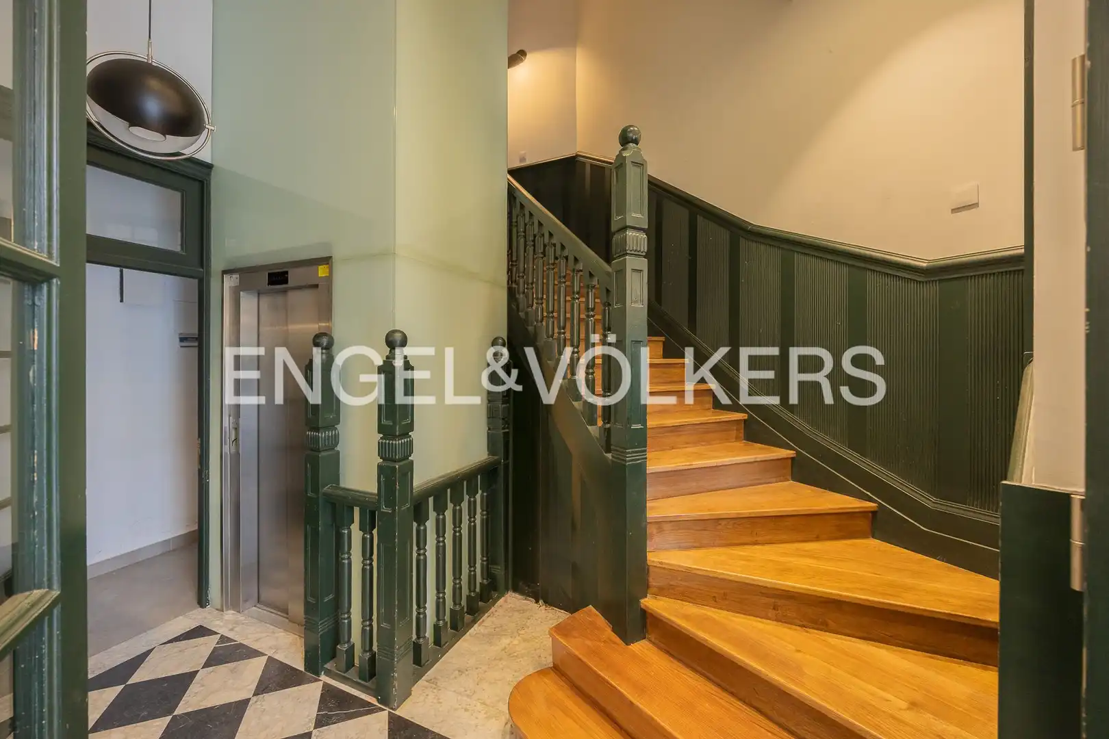 Flat for sale in Bilbao   with Heating