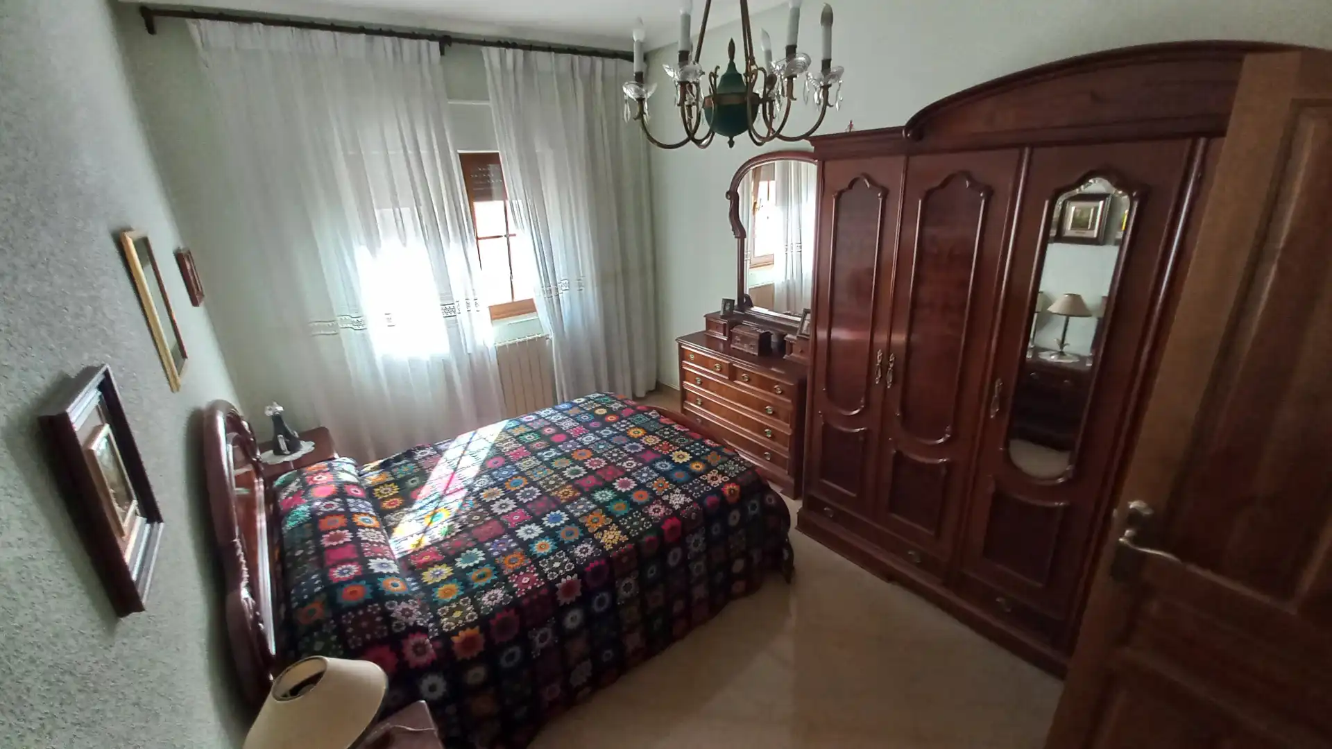 Bedroom of Houses for sale in Moraleja del Vino